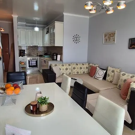 Seaside 2 Bedrooms Vlorë