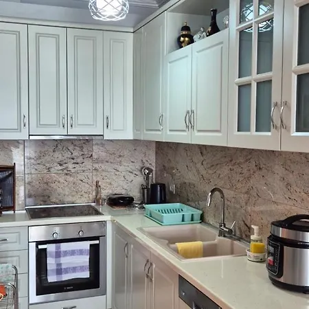 Seaside 2 Bedrooms Apartment Vlorë