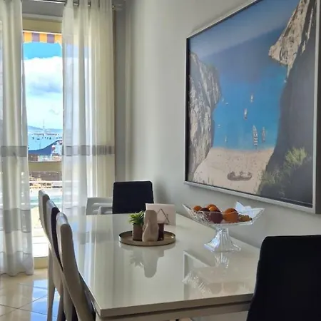 Seaside 2 Bedrooms Lejlighed Vlorë