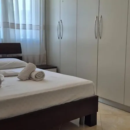 Seaside 2 Bedrooms Vlorë